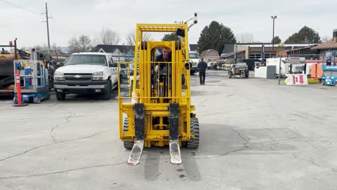 Forklift Hyster S60XMG DIESEL! 6,000 LB Cap, 12' Lift, Folding Forks, On Board Lift Scale