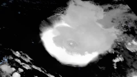 Tonga volcano eruption seen from space / First 12 hours time-lapse