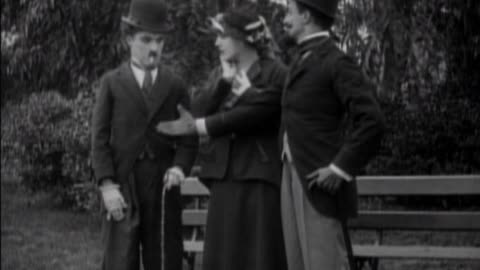 40.[1915][Chaplin] - A Jitney Elopement