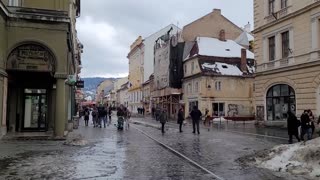 ziua 3 a vacantei din Brasov, mergem la piscina in centrul orasului, la hotel Aro