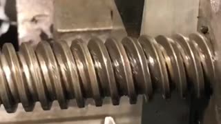 machining thread on colchester lathe