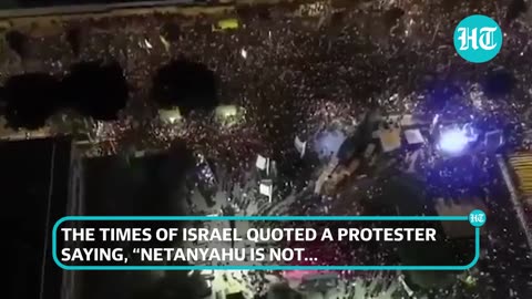 ISRAELI PROTESTERS STORM OUTSIDE NETANYAHU`S HOUSE