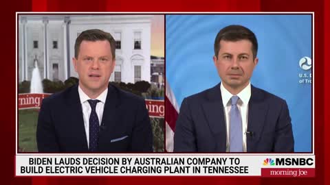 Secretary Buttigieg: The Future Is Electric, U.S. Auto Workers Are Winning There