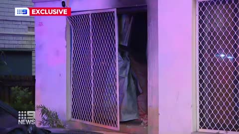 Four people narrowly escape fire at Sydney unit block | 9 News Australia