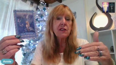 Let's see what December has in store - General Tarot Reading