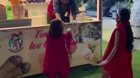 Cute girls vs Turkish icecream man