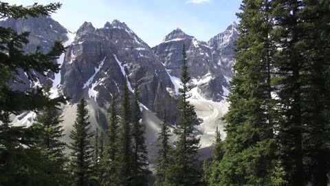 Canada Alberta Eiffel Lake Trail Ten Peaks view tree frame s