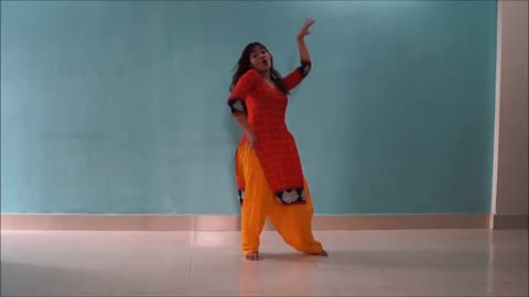 Beautiful Dance by Beautiful Desi Girl