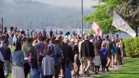 Over 700 Catholics marched through Coeur d'Alene, Idaho, to pray for persecuted Christians.