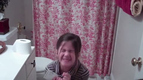 Little Girl's Loses Her First Tooth Down The Drain