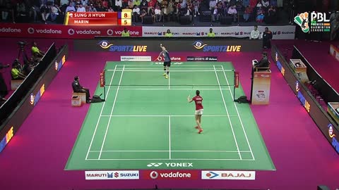 CAROLINA MARIN up against SUNG JI HYUN in a Rally Battle | Badminton | PBL Exclusive