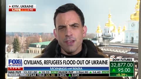 Fox News' Trey Yingst speaks to Ukrainians fleeing Kyiv