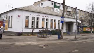 How the war turns Ukrainian cities into ghost towns