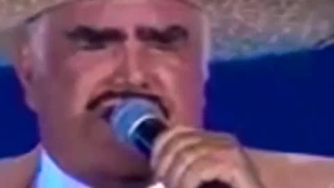 VICENTE FERNANDEZ SHORT VIDEO ACA ENTRE NOS, VIDEO MUSIC, MUSIC SHORT