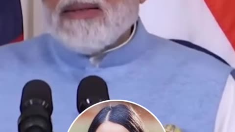 Ünlü Gazeteci Başbakan Modi'yi Sorguladığı İçin Tepkiyle Karşılaştı