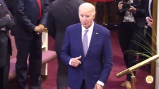 Biden leaves the pulpit, immediately gets confused