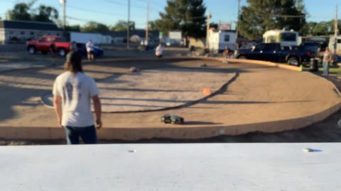 Heat race dirt modified at Metz RC raceway