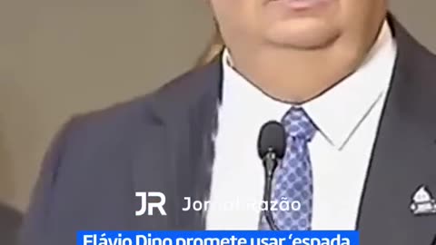 Flávio Dino afirmou que o Governo Federal "está com o Supremo", que já decidiu pela obrigatoriedade da vacinação.