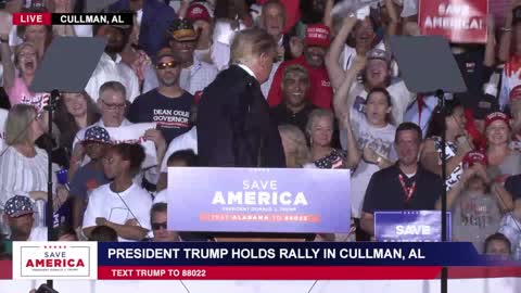 Trump rips poisonous woke culture - Alabama Rally