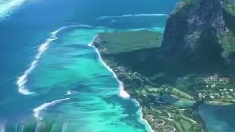 The "underwater waterfall" in Mauritius