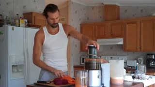 JUICE RECIPE FOR ENERGY AND STRENGTH - Oct 10th 2012