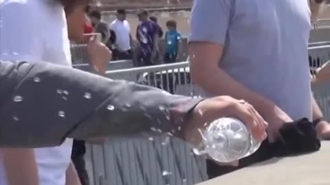 Have you ever seen what happens if you pour water over the Hoover Dam?