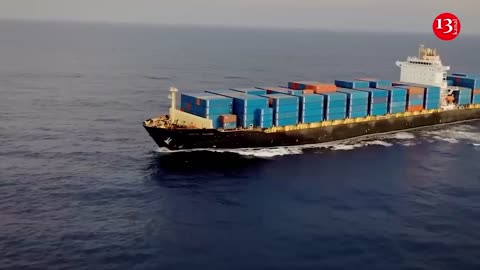 British cargo ship targeted by Yemen's Houthi rebels at risk of sinking