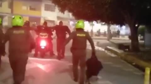 Policías heridos en la protesta Bucaramanga 9 de junio