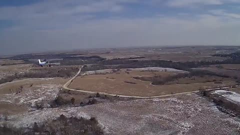 Kitfox and cessna 150 flying in Kansas 1-11-15