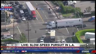 Stolen Penske Truck Police Pursuit with Dramatic Ending In Los Angeles