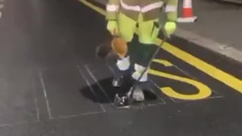How the road markings are applied