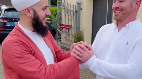 A German father and daughter converted to Islam in Germany. The number of