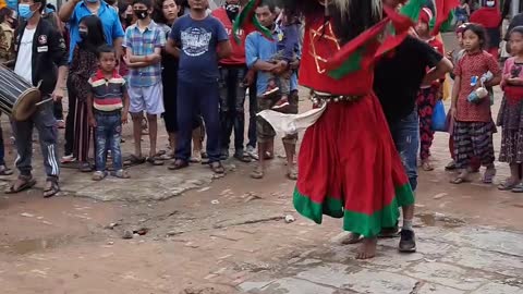 Kisipidi Lakhe Dance