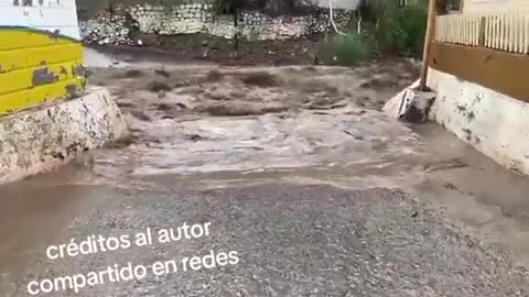 More Hurricane Hillary Flooding footage from Santa Rosalia, Mexico 😳