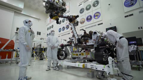 NASA advances plans to bring samples back from Mars