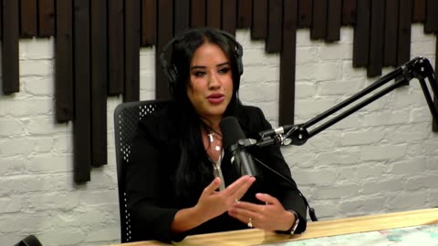 #425 Realtor Stephanie De Souza talks about the future of interest rates and residential living