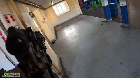 Watch Ex British Soldiers Use Army Tactics To Dominate In Airsoft CQB Game!