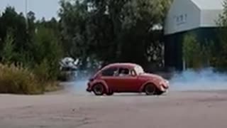 VW Bug Turbo 1641 Burnout and Donut