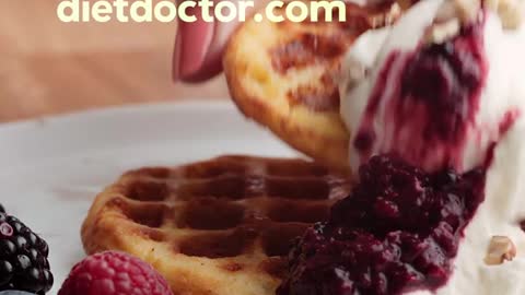 1-Min Recipe • Keto chaffles by diet Doctor