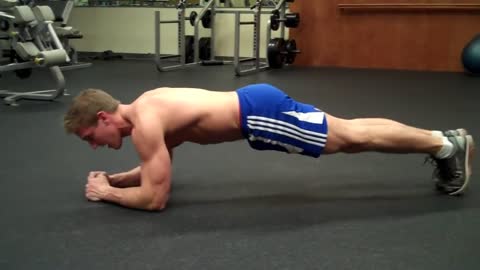7 Health Benefits of Plank Exercises