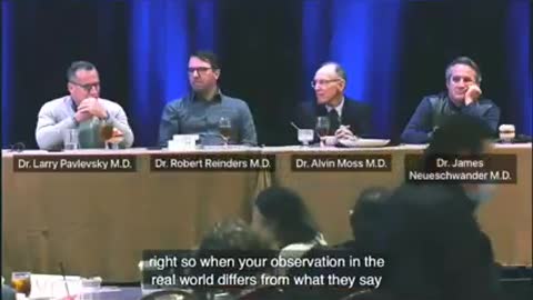 4 doctor panel chat