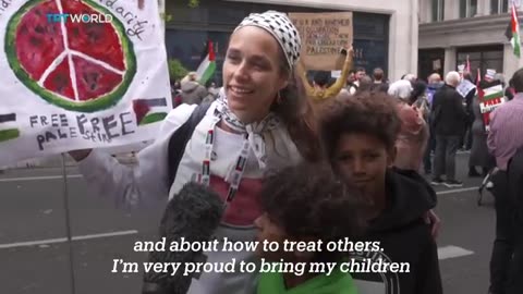 Pro-Palestine_protesters_rallied_in_London_amid_Israeli_attacks