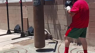 150 Pound banana bag Workout part 15. Even more muay thai drill work