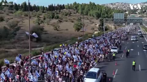 Thousands of People Block Jerusalem Traffic, Demand Release of Hostages | VOA News