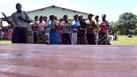 Malawi choir (singing children)