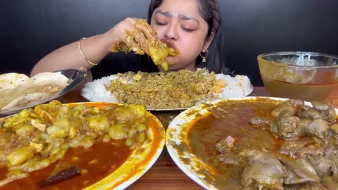 SPICY MUTTON FAT CURRY AND SPICY CHICKEN LIVER CURRY WITH BASMATI RICE, PAPAD | INDIAN EATING SHOW