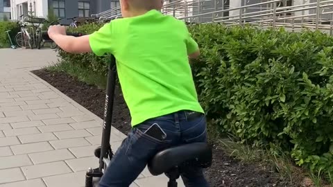 Funny kid short video 😹