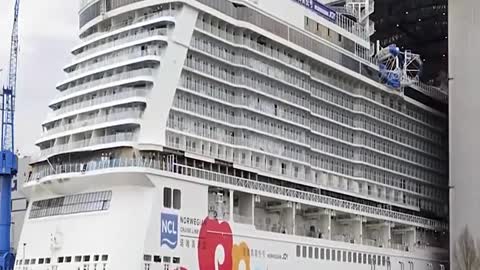 Birth of a Cruise Ship