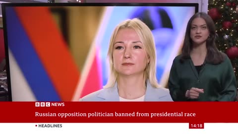 Russia bans anti-war candidate from challenging President Putin in election | BBC News
