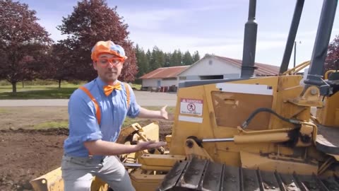 Blippi learns to jumpe and sing at the indoor